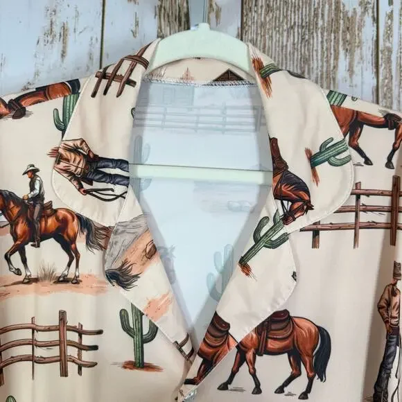 Western-Themed Pajama Top, Size XL. In good used condition! - Picture 3 of 5